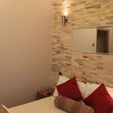 Skylark Guest House Hounslow Room photo