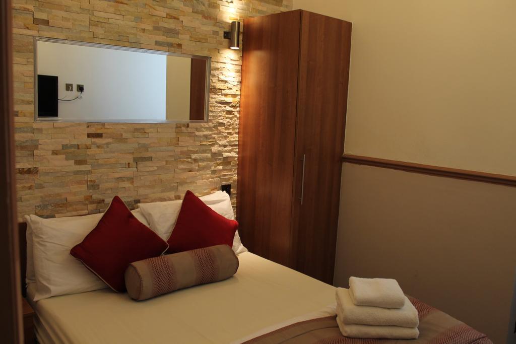 Skylark Guest House Hounslow Room photo
