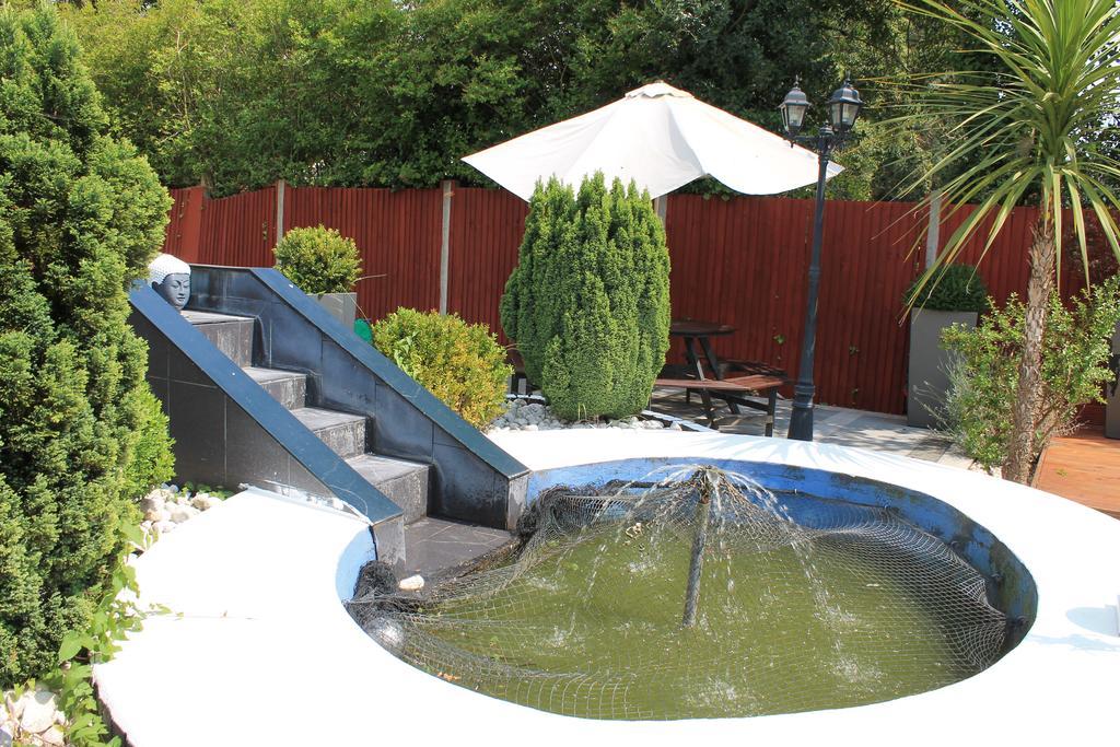 Skylark Guest House Hounslow Exterior photo