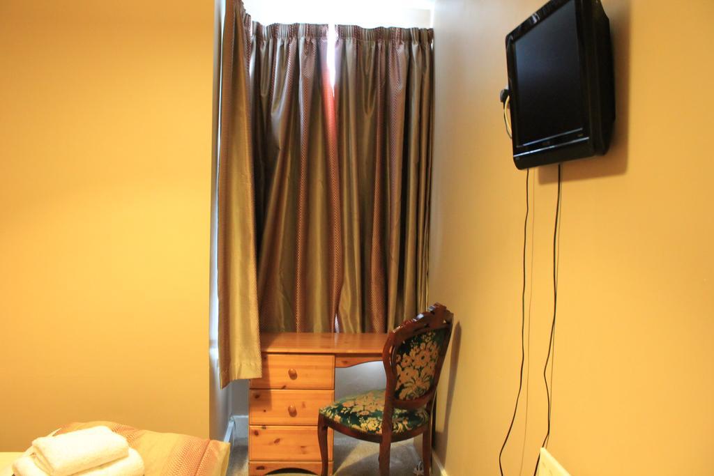 Skylark Guest House Hounslow Room photo